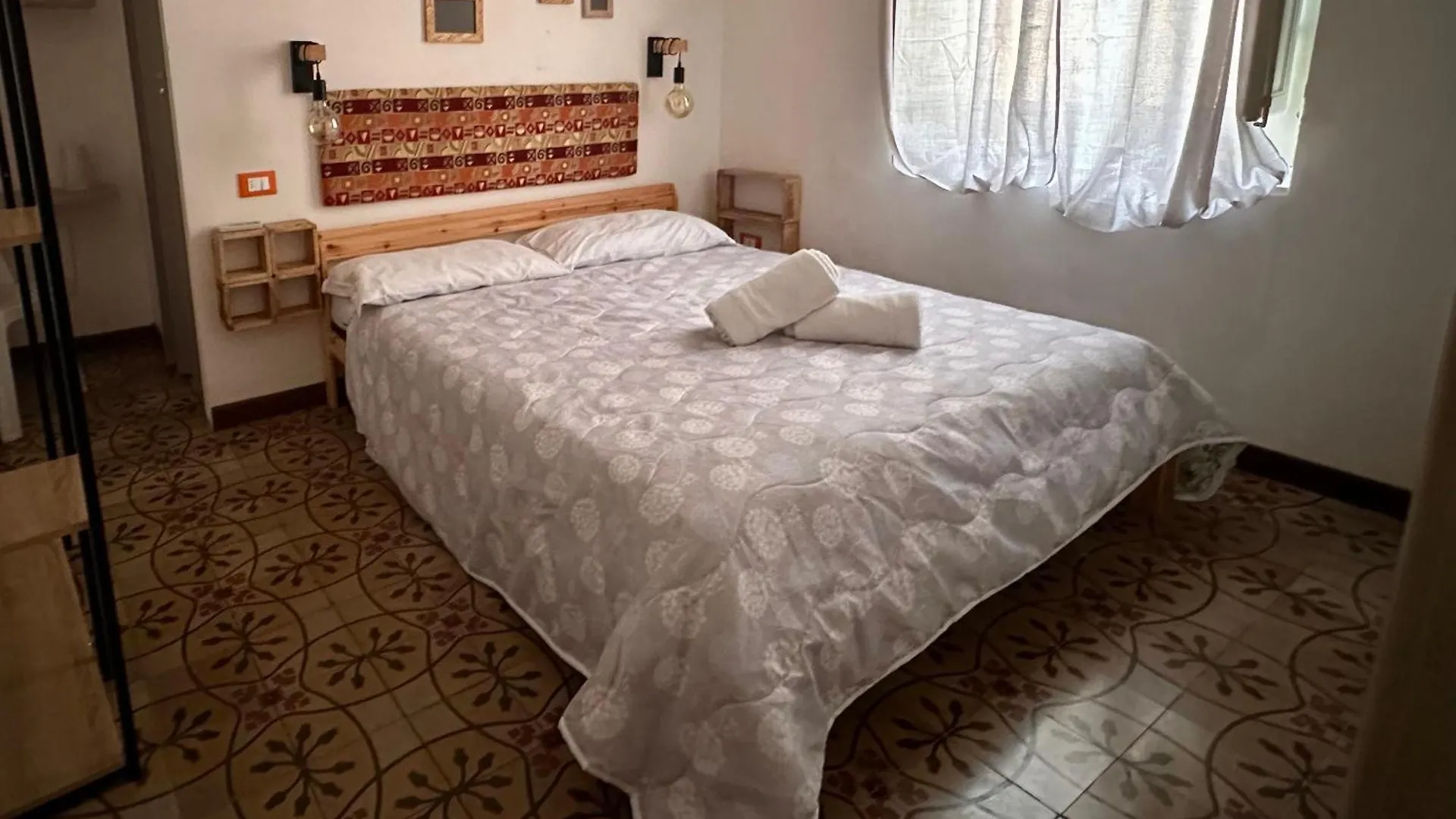 Calvino Rooms&Apartments Trapani 0*,